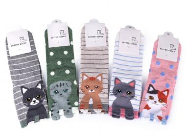 Socken mit Katzenmuster 